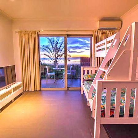 Onslow Beach Resort Εξωτερικό φωτογραφία