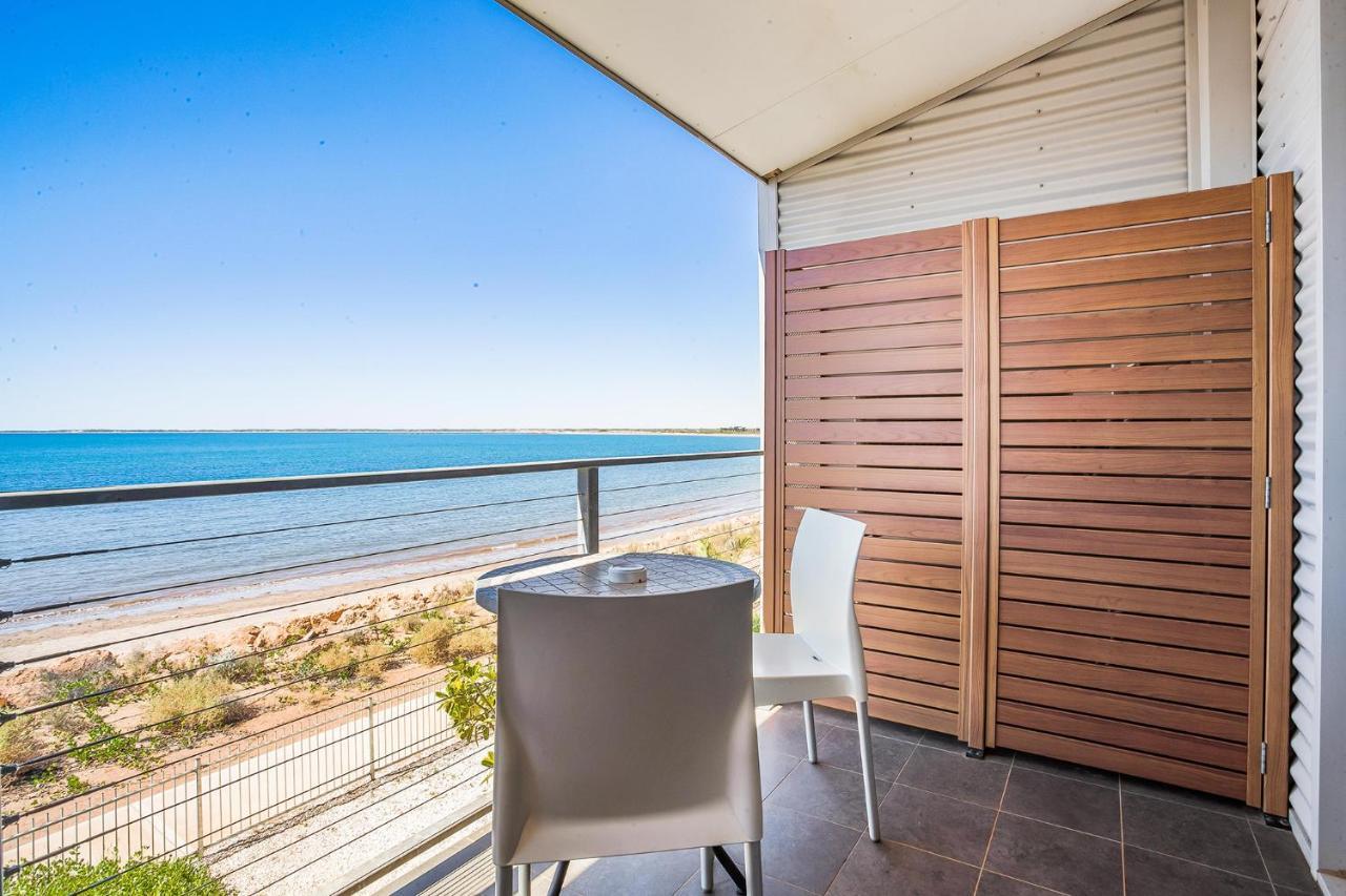 Onslow Beach Resort Εξωτερικό φωτογραφία