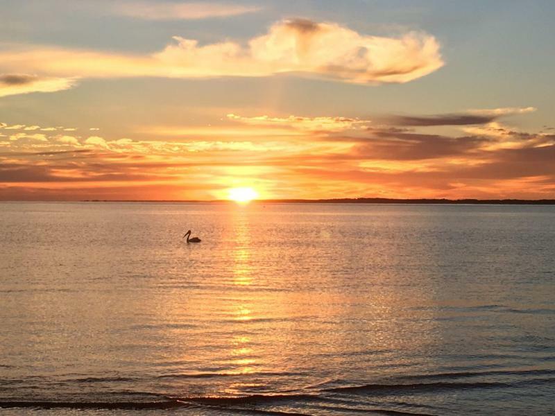 Onslow Beach Resort Εξωτερικό φωτογραφία