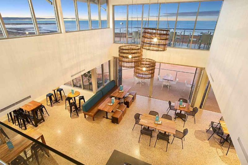 Onslow Beach Resort Εξωτερικό φωτογραφία